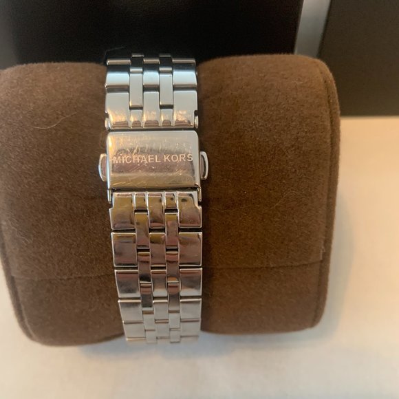 Michael Kors MK-5020 Ladies Chonograph Watch - Picture 4 of 4